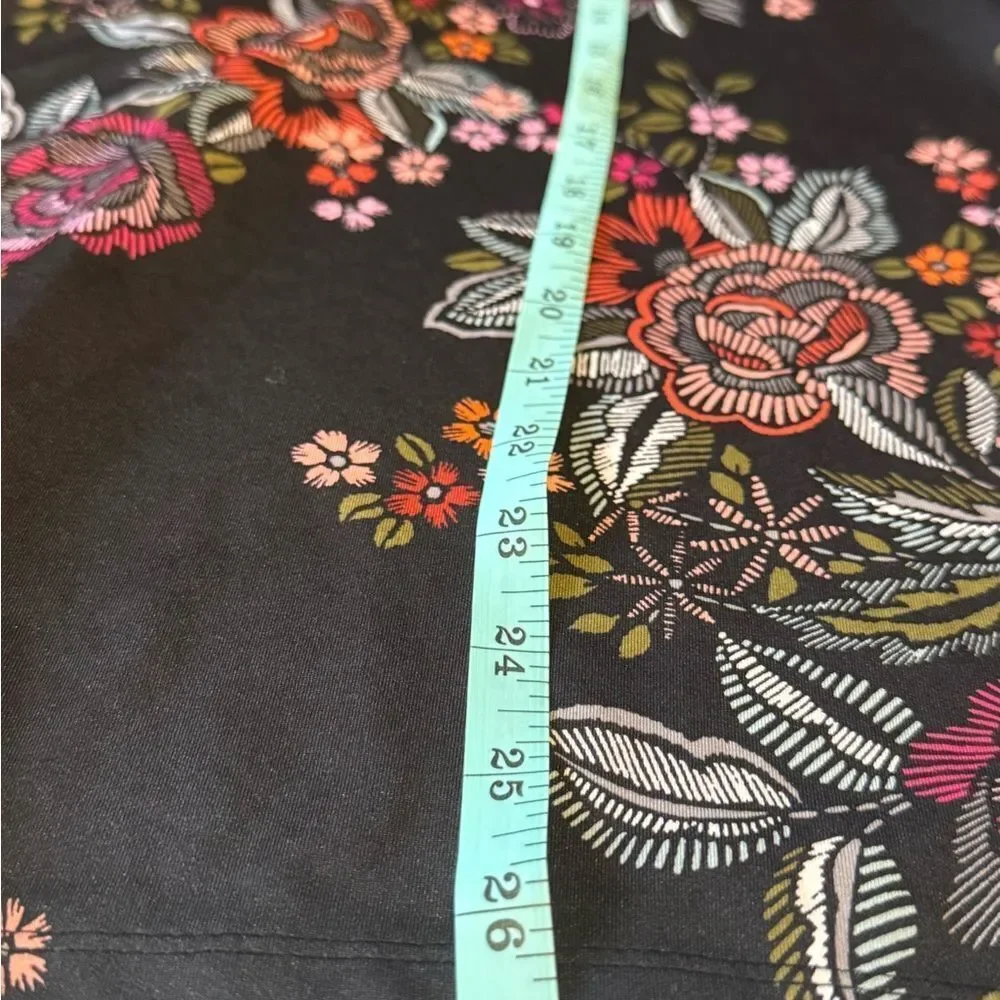 ZAC AND RACH Top Women 2x Black Floral Hi Low Flowy Tunic Long Sleeve‎ Stretch